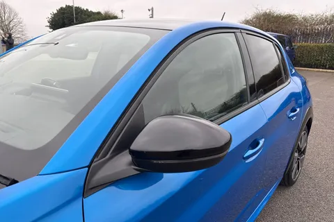 29 of 67 for PEUGEOT e-208 50kWh GT Premium Auto 5dr