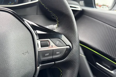 41 of 67 for PEUGEOT e-208 50kWh GT Premium Auto 5dr