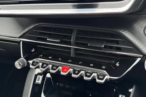 58 of 67 for PEUGEOT e-208 50kWh GT Premium Auto 5dr