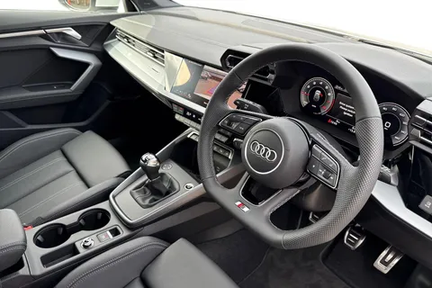 DK75UWF Audi A3 S line TFSI  150 PS 6-speed Thumbnail #14