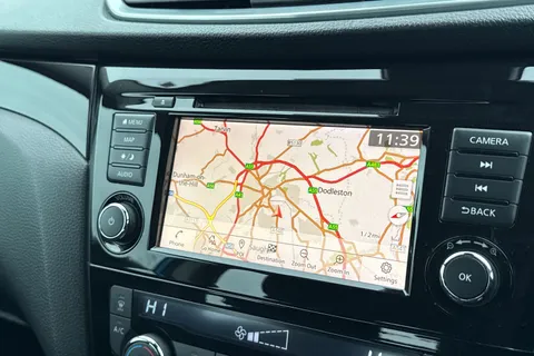 EK69YWX Nissan Qashqai 1.5 dCi Acenta Premium DCT Auto Euro 6 (s/s) 5dr Thumbnail #18