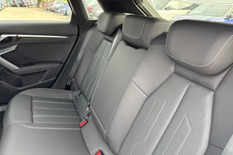 DK75UWF Audi A3 S line TFSI  150 PS 6-speed Thumbnail #19