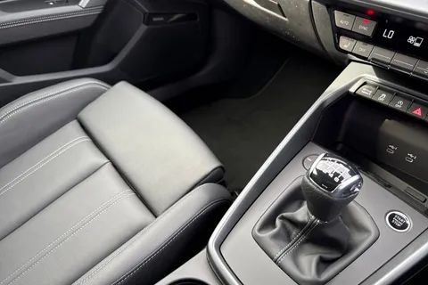 DK75UWF Audi A3 S line TFSI  150 PS 6-speed Thumbnail #20