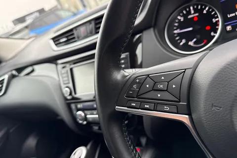 EK69YWX Nissan Qashqai 1.5 dCi Acenta Premium DCT Auto Euro 6 (s/s) 5dr Thumbnail #37