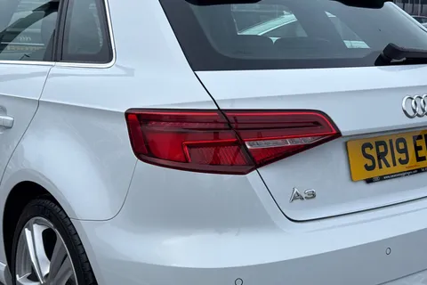 8 of 45 for Audi A3 S line 35 TFSI 150 PS S tronic