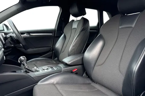 16 of 45 for Audi A3 S line 35 TFSI 150 PS S tronic