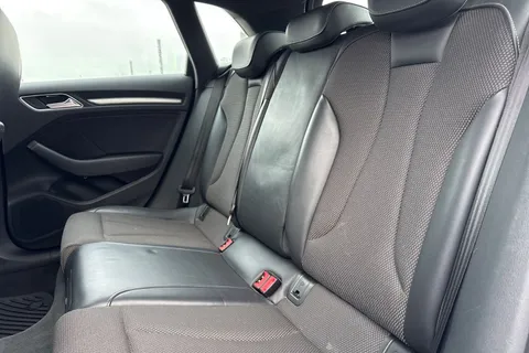 19 of 45 for Audi A3 S line 35 TFSI 150 PS S tronic