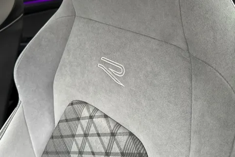 CX23ONO Volkswagen Golf 1.5 TSI 150ps R-Line EVO ⭐18' Bergamo Alloys⭐ Thumbnail #35