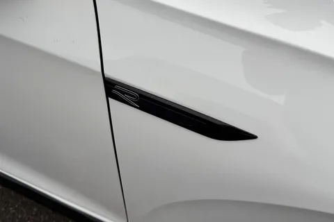 CX23ONO Volkswagen Golf 1.5 TSI 150ps R-Line EVO ⭐18' Bergamo Alloys⭐ Thumbnail #36