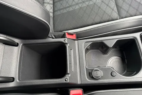 CX23ONO Volkswagen Golf 1.5 TSI 150ps R-Line EVO ⭐18' Bergamo Alloys⭐ Thumbnail #46