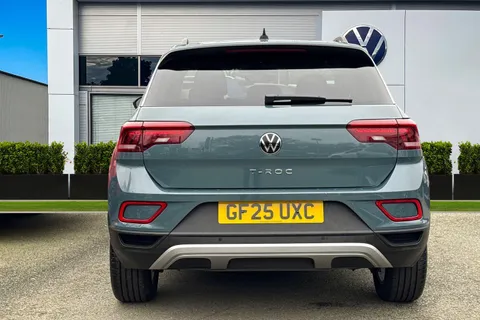 GF25UXC Volkswagen T-Roc 1.5 TSI Match 5dr | Rear View Camera Thumbnail #5