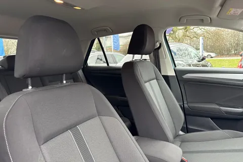 GF25UXC Volkswagen T-Roc 1.5 TSI Match 5dr | Rear View Camera Thumbnail #25