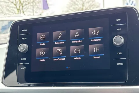 GF25UXC Volkswagen T-Roc 1.5 TSI Match 5dr | Rear View Camera Thumbnail #28