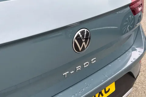 GF25UXC Volkswagen T-Roc 1.5 TSI Match 5dr | Rear View Camera Thumbnail #40