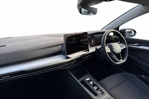 KP75LJY Volkswagen Golf 1.5 TSI 204 Match eHybrid 5dr DSG Thumbnail #8