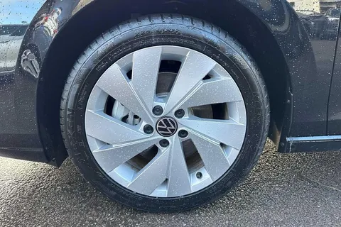 KP75LJY Volkswagen Golf 1.5 TSI 204 Match eHybrid 5dr DSG Thumbnail #22