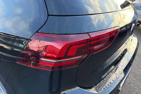 KP75LJY Volkswagen Golf 1.5 TSI 204 Match eHybrid 5dr DSG Thumbnail #24