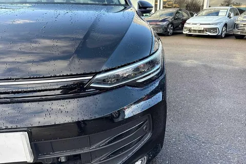 KP75LJY Volkswagen Golf 1.5 TSI 204 Match eHybrid 5dr DSG Thumbnail #28