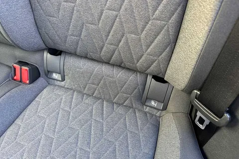 KP75LJY Volkswagen Golf 1.5 TSI 204 Match eHybrid 5dr DSG Thumbnail #33