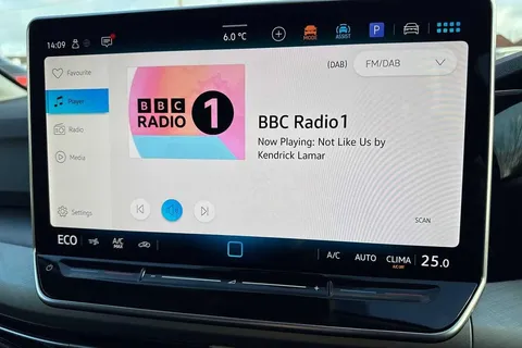 KP75LJY Volkswagen Golf 1.5 TSI 204 Match eHybrid 5dr DSG Thumbnail #48