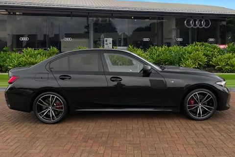 YB24XNZ BMW 3 Series 2.0 320i M Sport Auto Euro 6 (s/s) 4dr Thumbnail #4