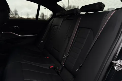 YB24XNZ BMW 3 Series 2.0 320i M Sport Auto Euro 6 (s/s) 4dr Thumbnail #14