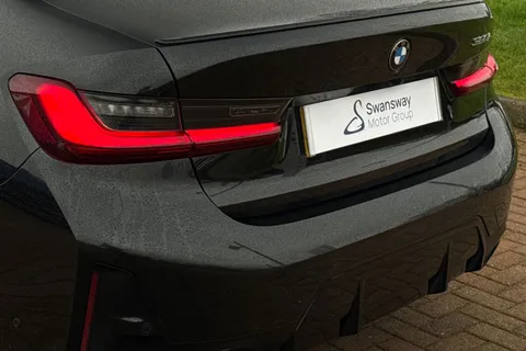 YB24XNZ BMW 3 Series 2.0 320i M Sport Auto Euro 6 (s/s) 4dr Thumbnail #16