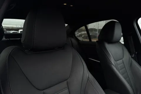 YB24XNZ BMW 3 Series 2.0 320i M Sport Auto Euro 6 (s/s) 4dr Thumbnail #21