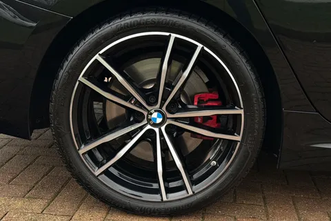 YB24XNZ BMW 3 Series 2.0 320i M Sport Auto Euro 6 (s/s) 4dr Thumbnail #22