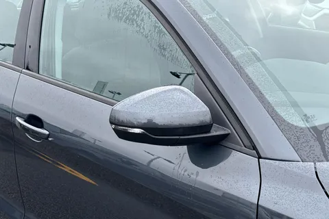 26 of 50 for Audi A1 Sport 30 TFSI 110 PS 6-speed