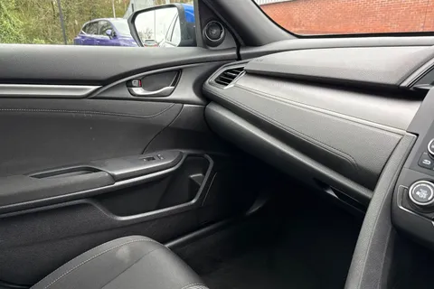 OW17MPY Honda Civic 1.0 VTEC Turbo SE 5dr Thumbnail #43