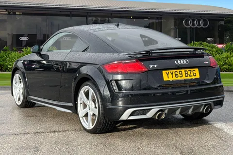 2 of 41 for Audi TT Coup- S line 45 TFSI 245 PS 6-speed
