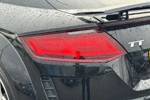 8 of 41 for Audi TT Coup- S line 45 TFSI 245 PS 6-speed