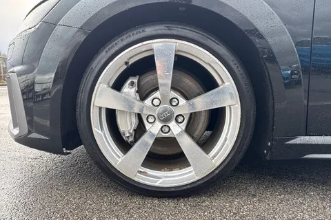 13 of 41 for Audi TT Coup- S line 45 TFSI 245 PS 6-speed