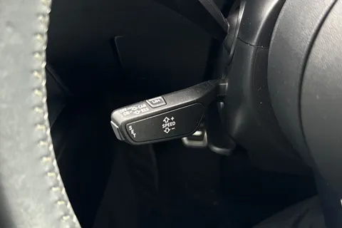 34 of 41 for Audi TT Coup- S line 45 TFSI 245 PS 6-speed