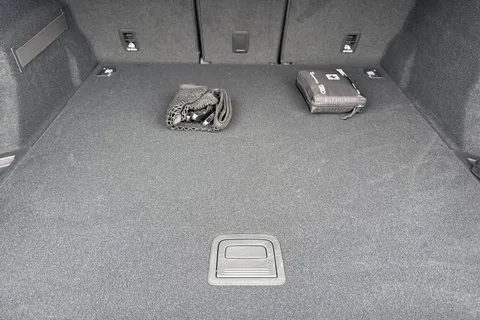  Audi Q5 2.0 TDI S line S Tronic quattro Euro 6 (s/s) 5dr Thumbnail #10