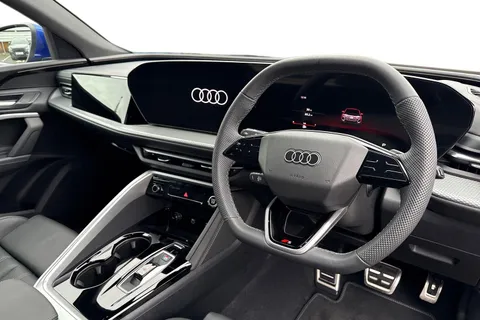  Audi Q5 2.0 TDI S line S Tronic quattro Euro 6 (s/s) 5dr Thumbnail #13