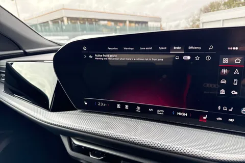  Audi Q5 2.0 TDI S line S Tronic quattro Euro 6 (s/s) 5dr Thumbnail #45