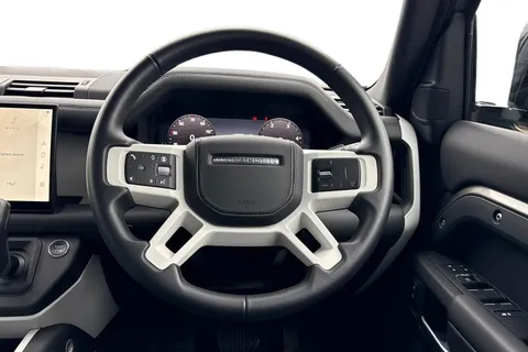 KN25UJL Land Rover Defender 110 3.0 D350 X-Dynamic HSE 5dr Thumbnail #17