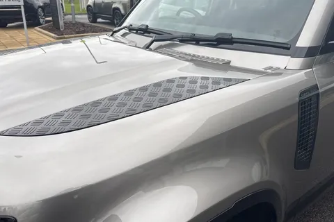 KN25UJL Land Rover Defender 110 3.0 D350 X-Dynamic HSE 5dr Thumbnail #22