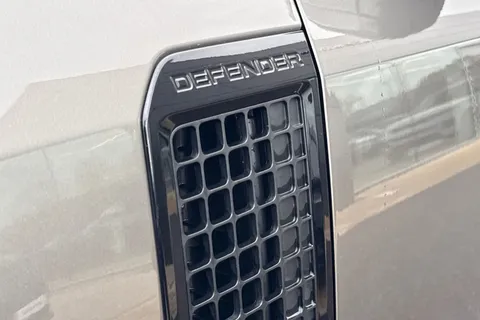 KN25UJL Land Rover Defender 110 3.0 D350 X-Dynamic HSE 5dr Thumbnail #30