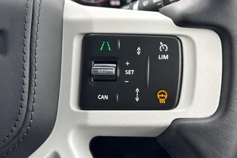 KN25UJL Land Rover Defender 110 3.0 D350 X-Dynamic HSE 5dr Thumbnail #35