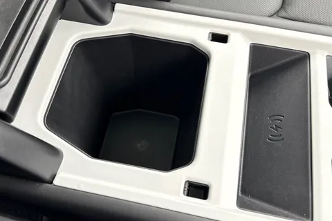 KN25UJL Land Rover Defender 110 3.0 D350 X-Dynamic HSE 5dr Thumbnail #48