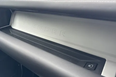 KN25UJL Land Rover Defender 110 3.0 D350 X-Dynamic HSE 5dr Thumbnail #50