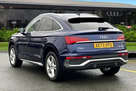 AE73XFO Audi Q5 S line 50 TFSI e quattro 299 PS S tronic Thumbnail #3