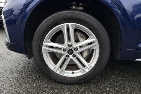 AE73XFO Audi Q5 S line 50 TFSI e quattro 299 PS S tronic Thumbnail #13