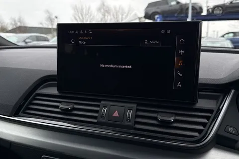 AE73XFO Audi Q5 S line 50 TFSI e quattro 299 PS S tronic Thumbnail #38