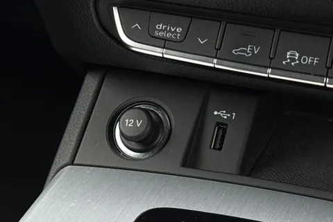 AE73XFO Audi Q5 S line 50 TFSI e quattro 299 PS S tronic Thumbnail #58