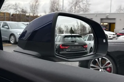 AE73XFO Audi Q5 S line 50 TFSI e quattro 299 PS S tronic Thumbnail #62