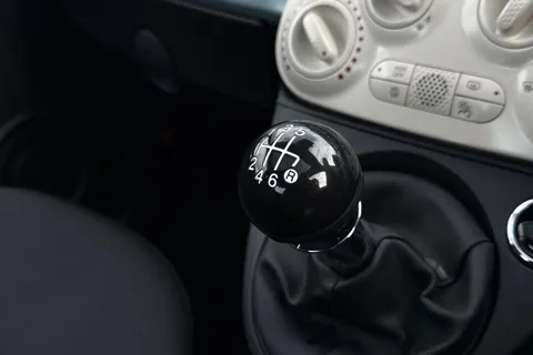 DX24GDU FIAT 500 1.0 MHEV Euro 6 (s/s) 3dr Thumbnail #53